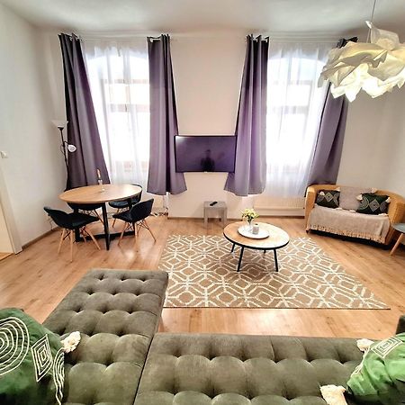Apartment Emma - Old Town Bratislava Exterior photo