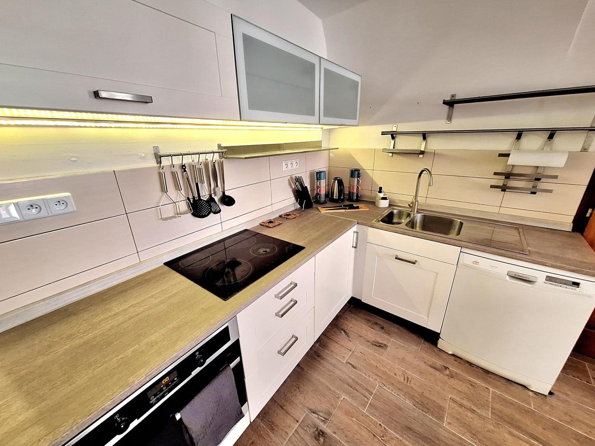 Apartment Emma - Old Town Bratislava Exterior photo